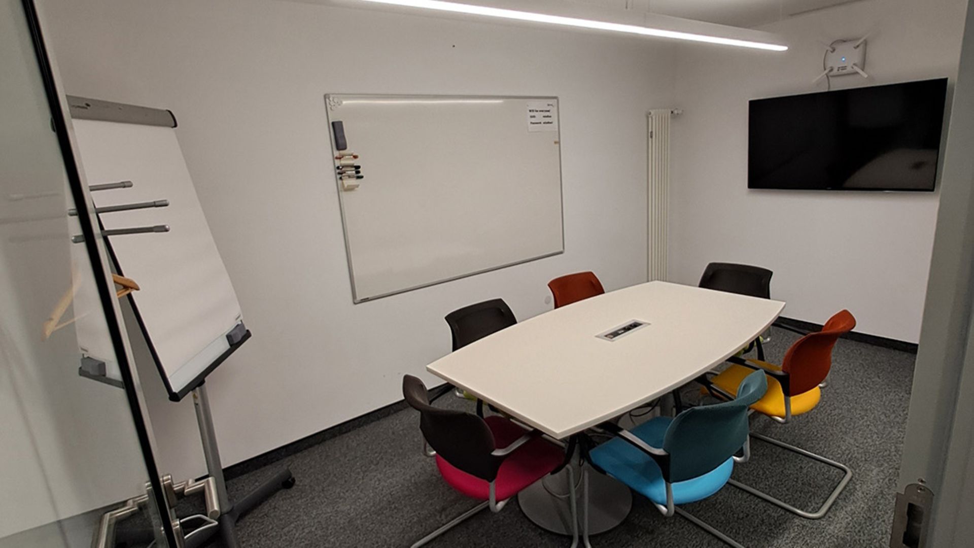 Empty Meeting room Sprengkammer