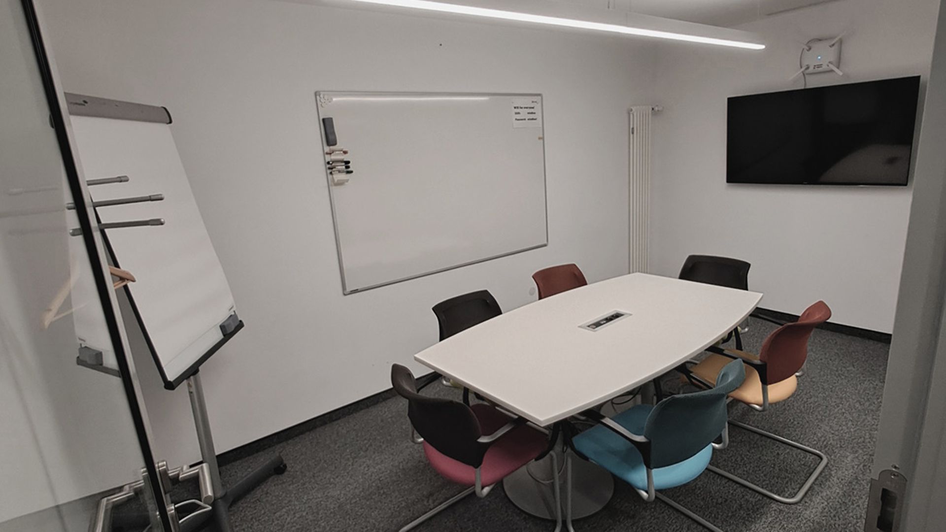 Empty Meeting room Sprengkammer